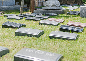 墓碑(ぼひ)プレート